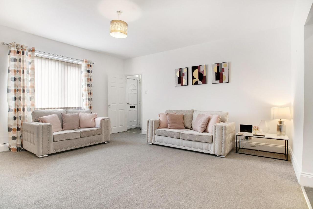 Elegantly 2-Bedroom In Ashington, Sleeps 3 Ashington  Zewnętrze zdjęcie