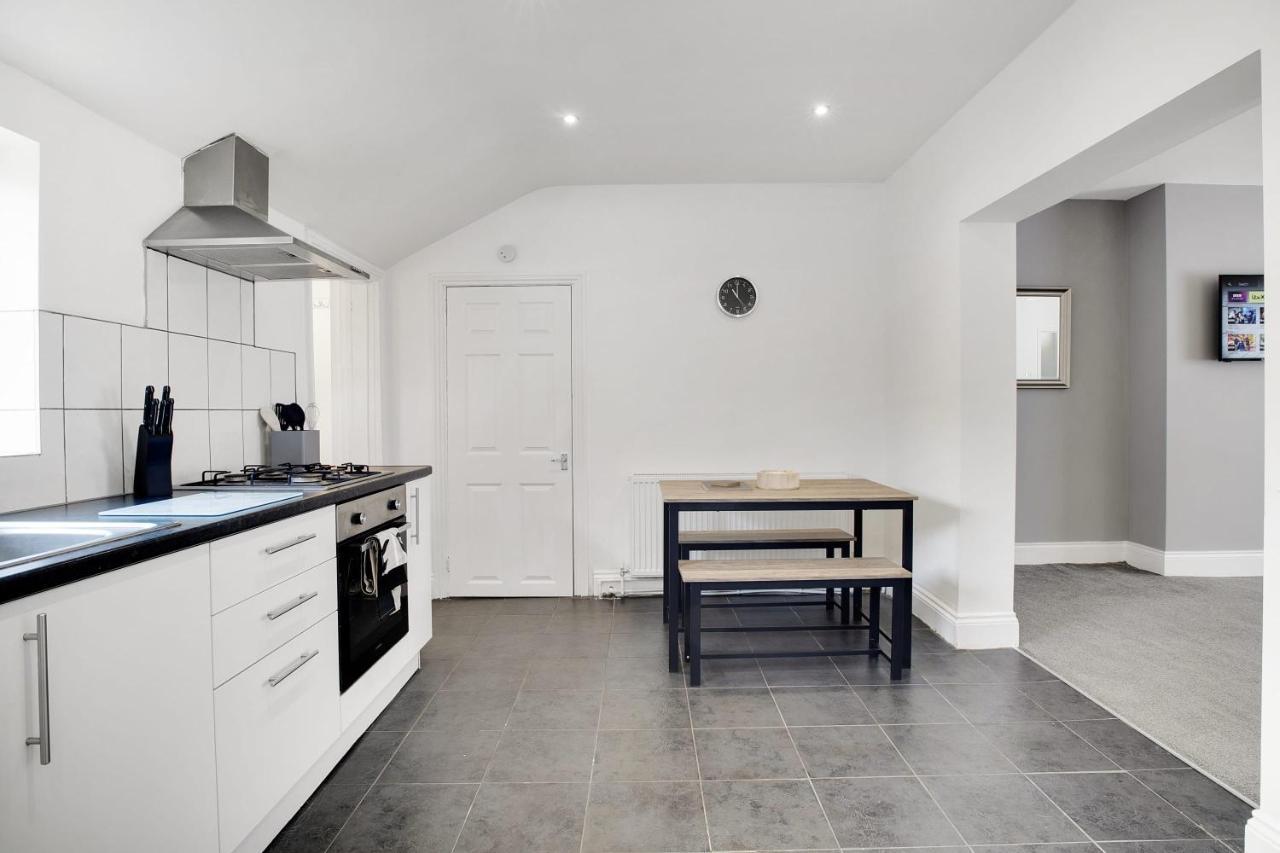 Elegantly 2-Bedroom In Ashington, Sleeps 3 Ashington  Zewnętrze zdjęcie